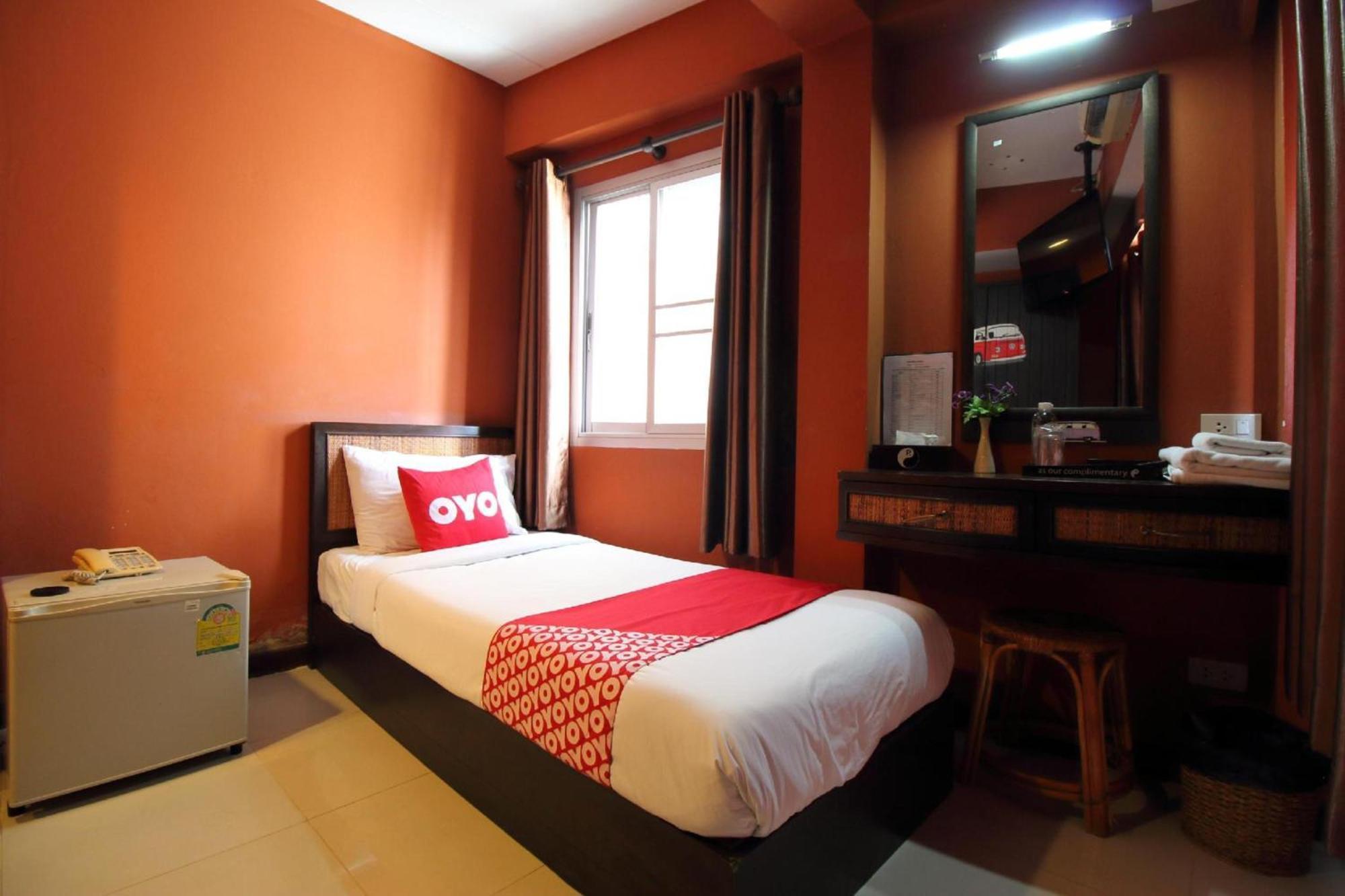Pannee Lodge Khaosan - Sha Plus Bangkok Esterno foto