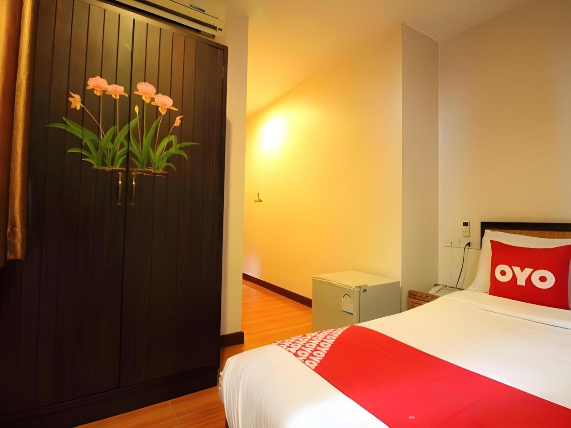 Pannee Lodge Khaosan - Sha Plus Bangkok Esterno foto